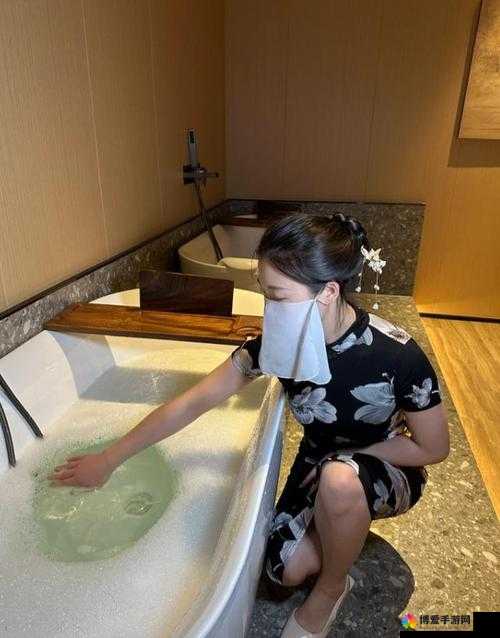 女顾客按摩时高潮,按摩师:这是我的工作