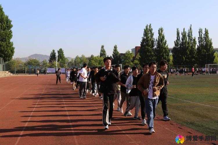 阳光运动，激情校园，打造健康快乐大学生活