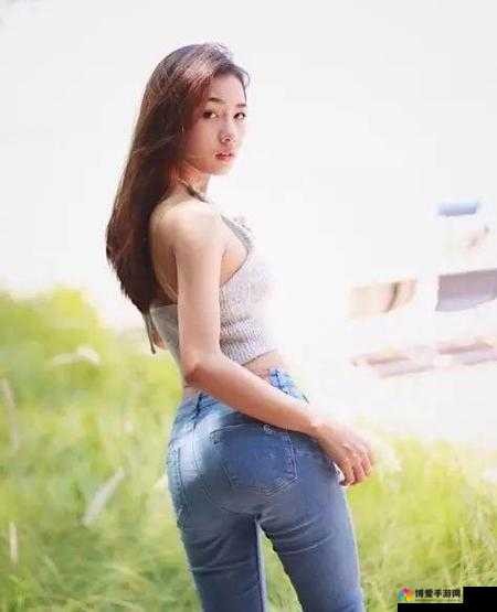 欧美极品少妇 XXXOOO 性护士:她的专业与激情