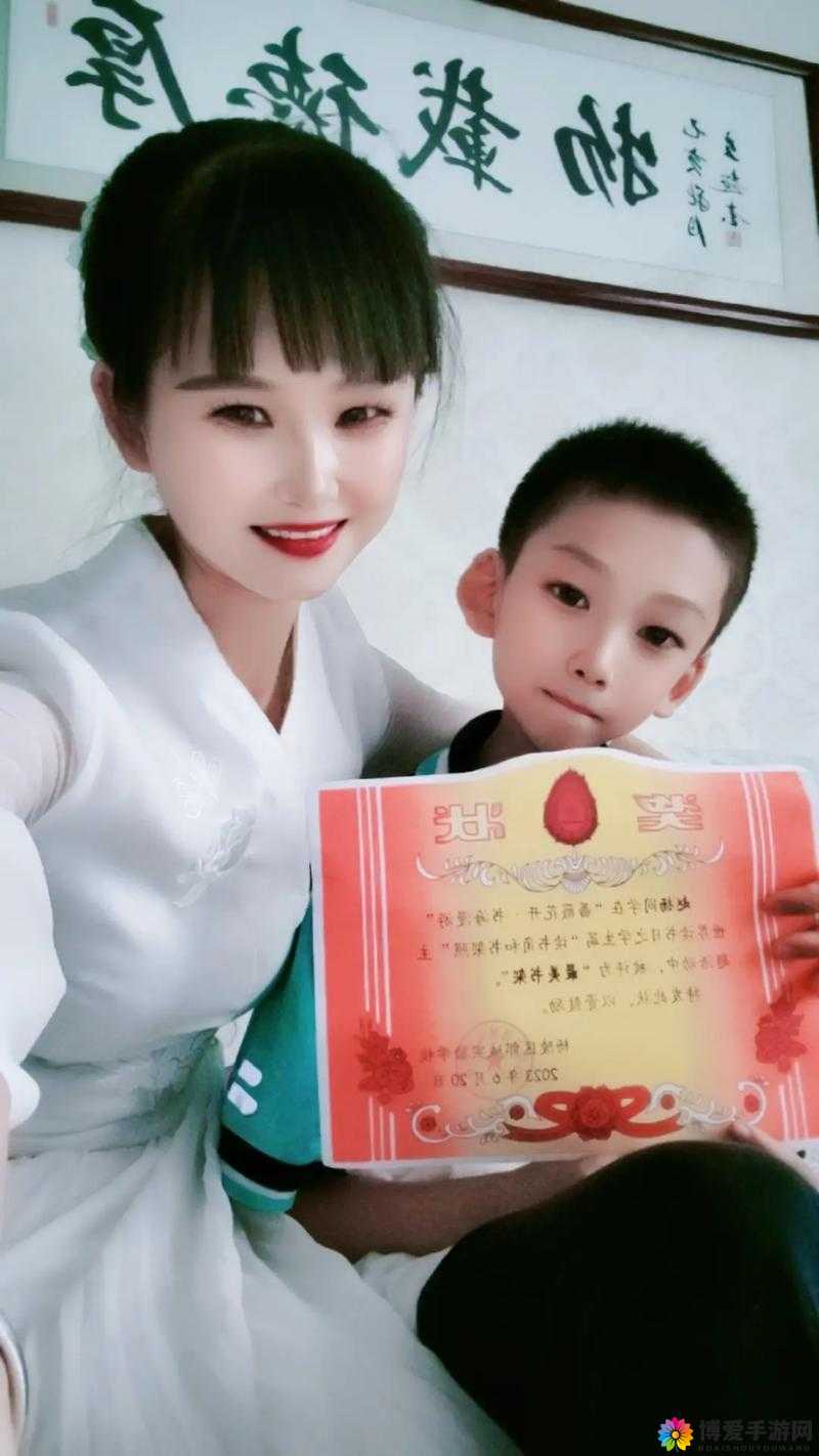 小女孩吃小男孩小叮当视频播放在线观看：此类内容不适合传播和宣扬