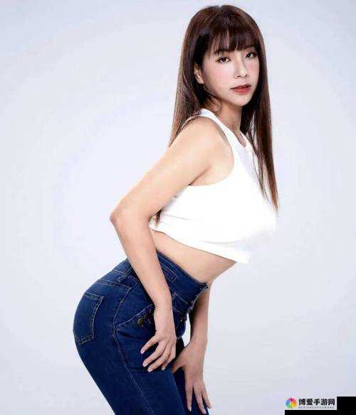 国产精品秘 吴梦梦：演绎中国女性的魅力与智慧