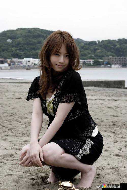 吉沢明步无码流出一区：日本知名 AV 女优的私密视频事件