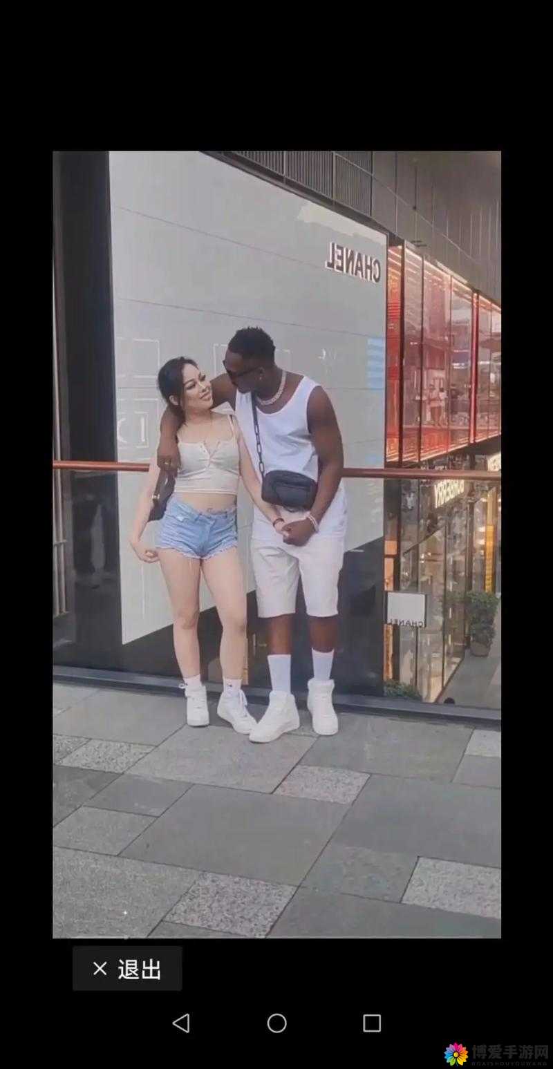 新婚夜的震撼体验：初尝黑人巨粗的激情时刻