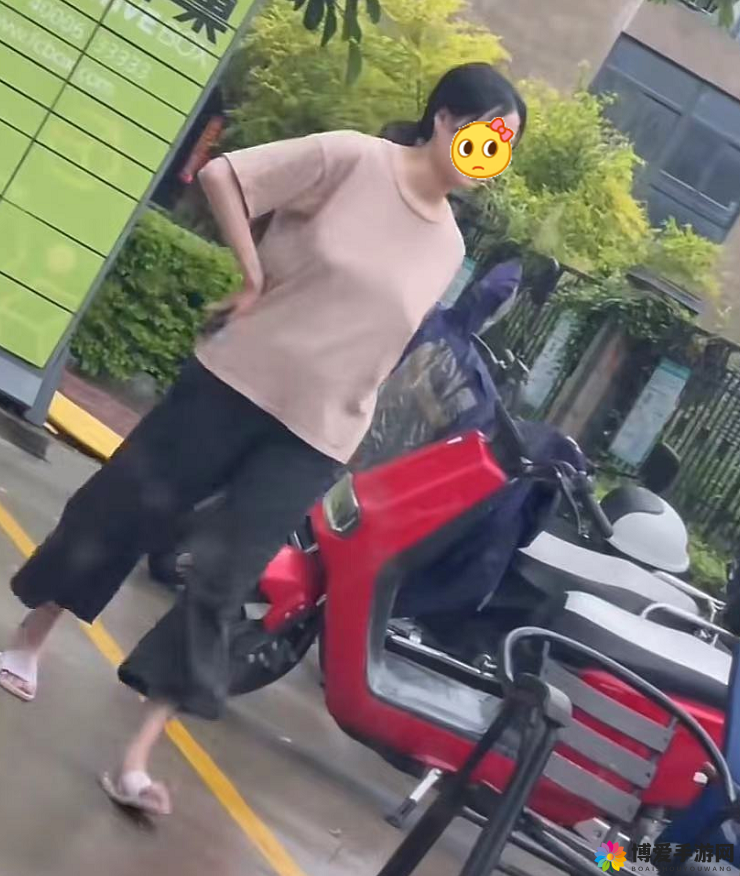 真空下楼取快递被 c 封禁原因到底是什么引发大众关注