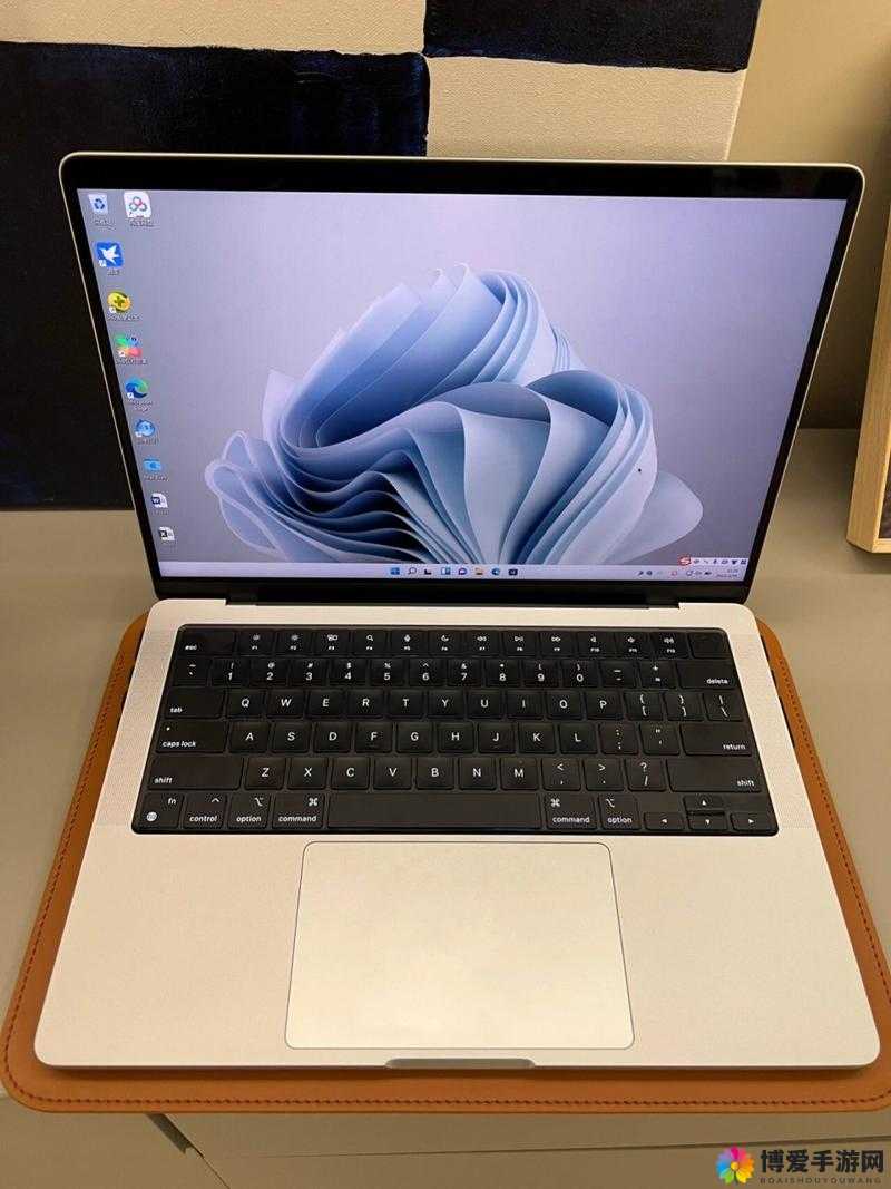18-19MACBOOKPRO 高清：引领笔记本电脑视觉新潮流