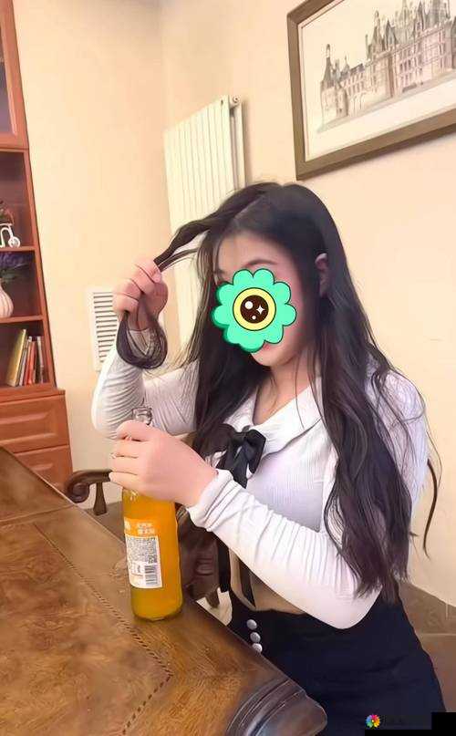 女子绝活：吸烟开啤酒吹气球 令人惊叹的独特技能展示