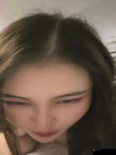 在线亚洲成年人杏吧：畅享激情无限的私密世界