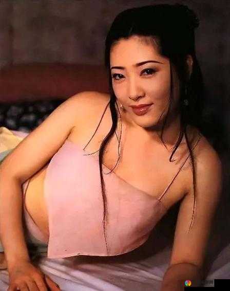 老女人毛耸耸：一位令人瞩目的女性形象