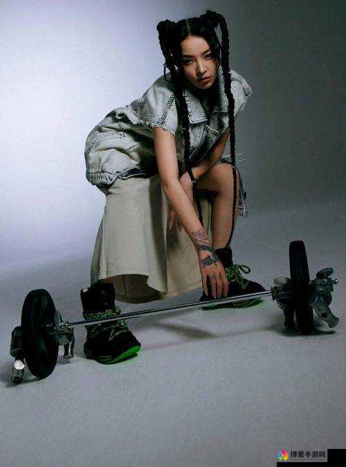18 岁女 rapper 是谁：探寻青春旋律中的个性表达者
