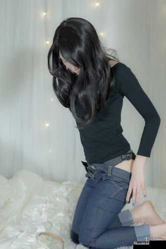 小箩莉 XXX18SeXHD：甜美与诱惑的完美结合