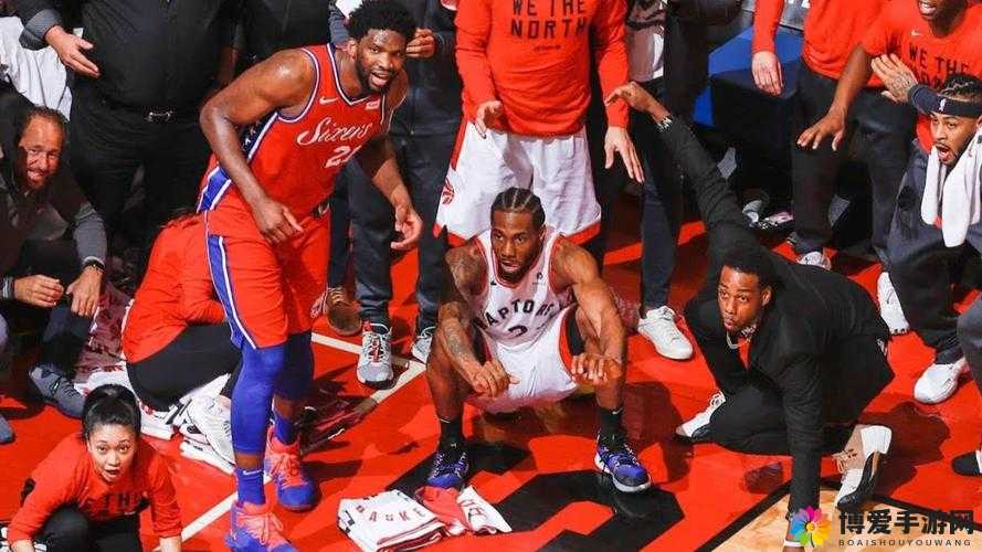 张警撞玻璃视频大全播放 NBA：篮球激情与意外的碰撞