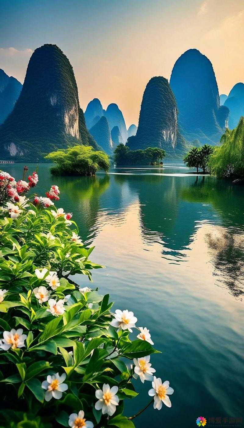 亭亭玉立，国色天香四月天，美景何处寻：人间仙境，让你流连忘返