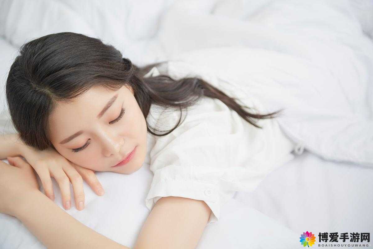 晚上合不拢腿：难以入眠的困扰，你是否也有？