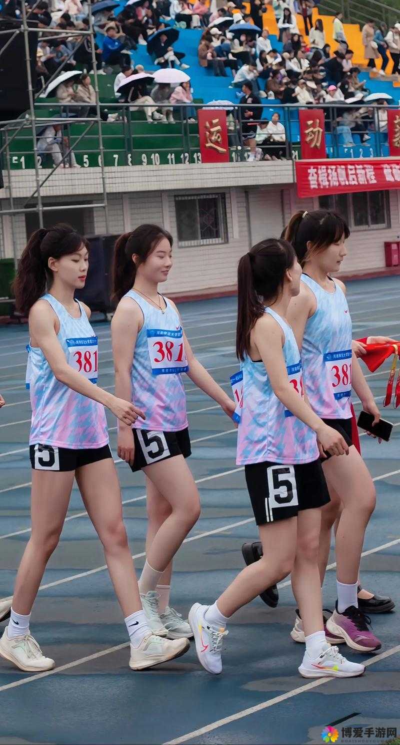 Chinese 体育生飞机:独特视角下的青春与梦想之旅
