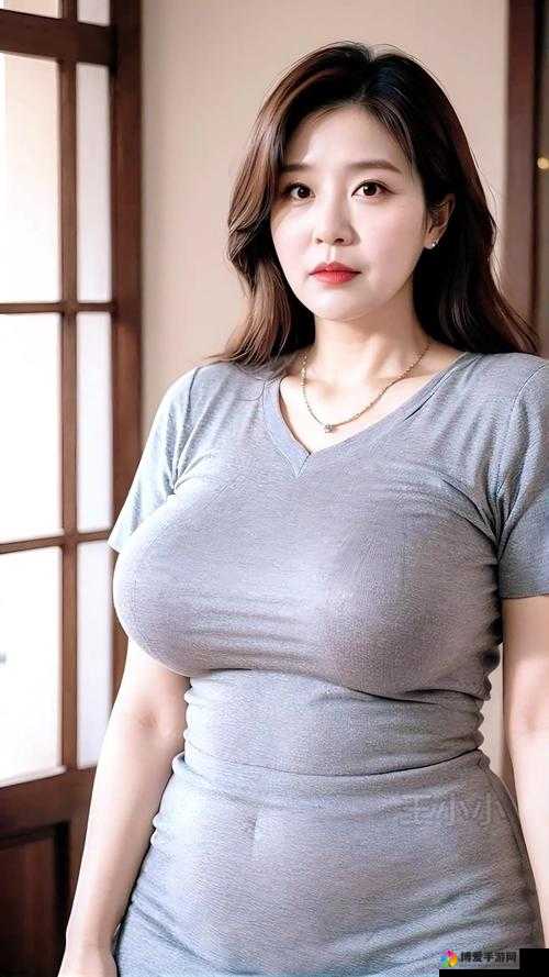 我爱丰满熟妇：成熟韵味，令人心动