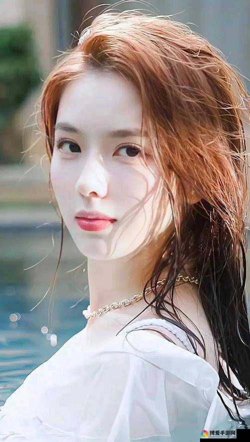 真人实拍:女初被破,引发全网热议