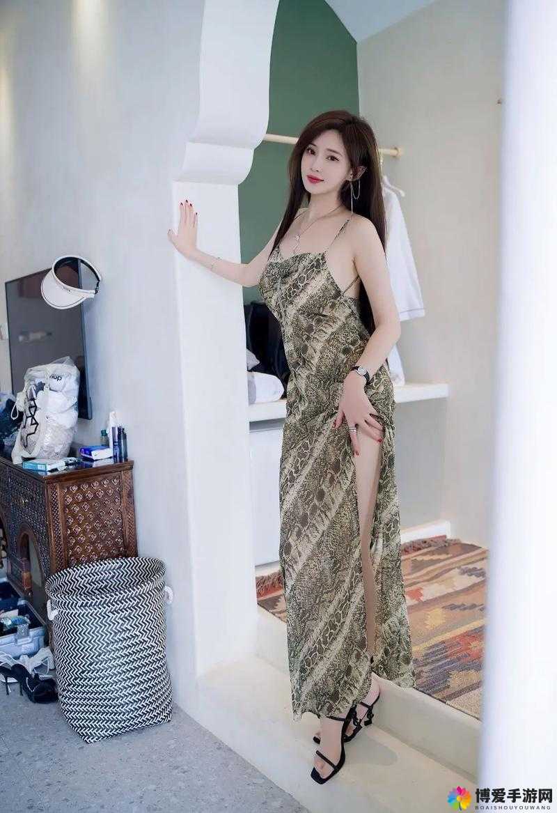 周妍希原片：带你领略不一样的视觉魅力之旅