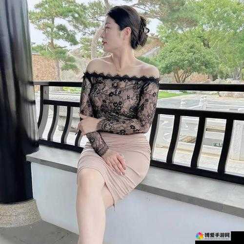 大陆老熟女 60 岁：依然散发着独特魅力与韵味的优雅女性