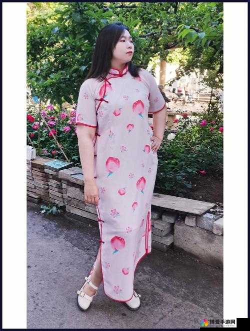 带你领略旗袍全开襟做双人运动的独特魅力：一个关于传统文化与运动结合的网站