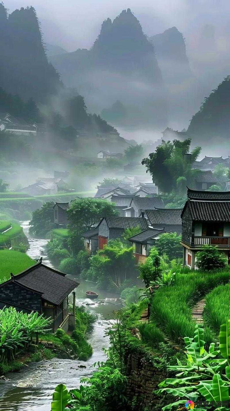 两峰夹小溪地湿又无泥:一首充满意境的独特小诗