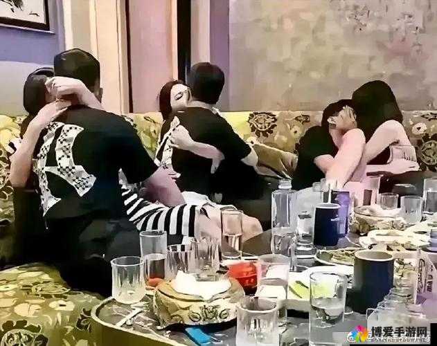 两对夫妻互换之后怎么相处好：探寻和谐共处的秘诀与方法
