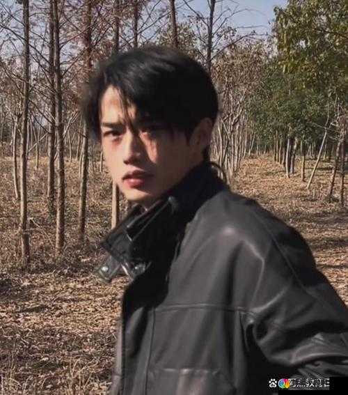 18 岁小伙因穿 XXXXXL 码衣服走红,背后原因竟是......