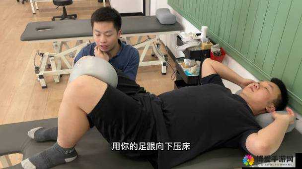 季医生教你趴着练腰背快来一起学习吧