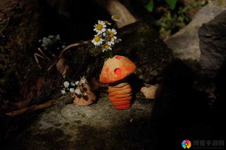 紫黑色蘑菇头顶开花缝之奇妙世界的探索与发现