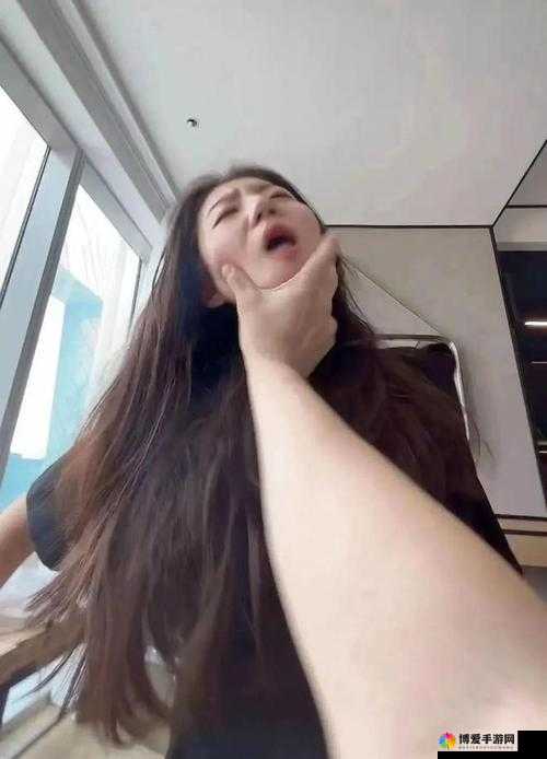 张津瑜和吕总的复杂关系：背后的真相与隐情待揭示