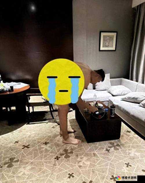 最新媮拍事件引发的社会舆论热议