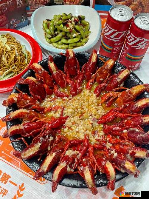 小洞饿了想吃大香肠怎么办：探索美食欲望的满足之道
