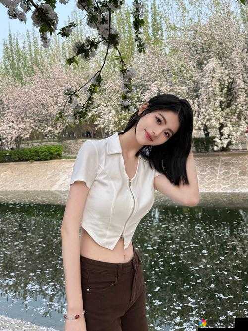 厨房里的春天女主播露脸亲自来现场啦：精彩互动不容错过