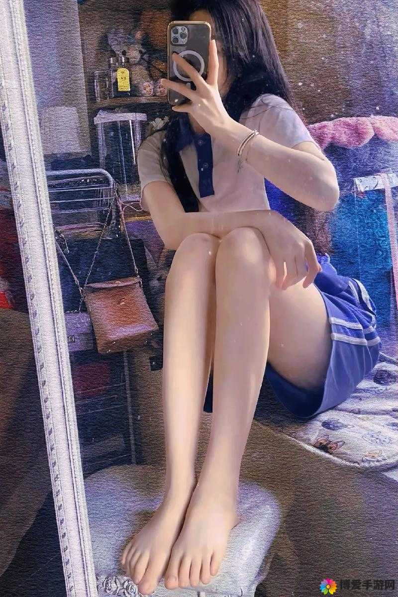 456 女厕所内大白屁股引发热议：是道德的沦丧还是人性的缺失？
