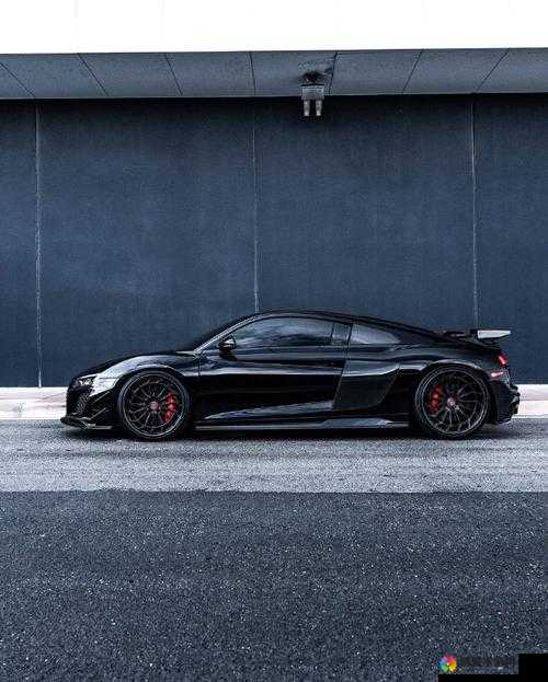 奥迪R8 GT，速度与激情的完美诠释——以极品飞车2015为视角