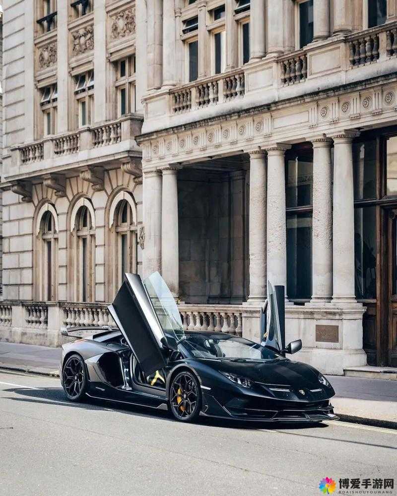 兰博基尼Aventador，极致速度与激情的化身