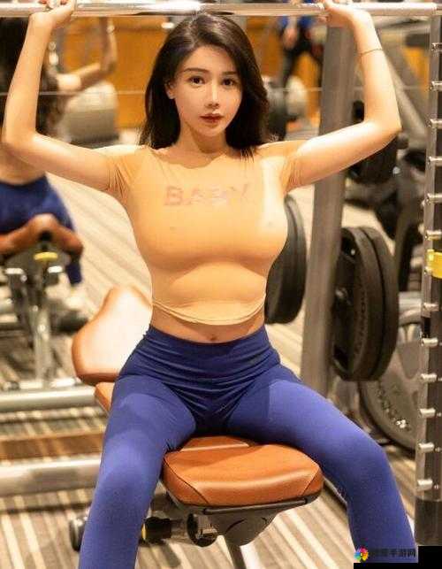 在一个特别的场合，中国亚洲的 JIZZ 带来了一场视觉盛宴