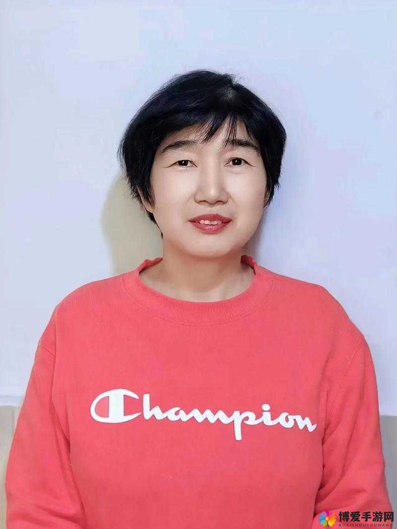 李阿姨今年 44 岁刘阿姨与之相比情况如何