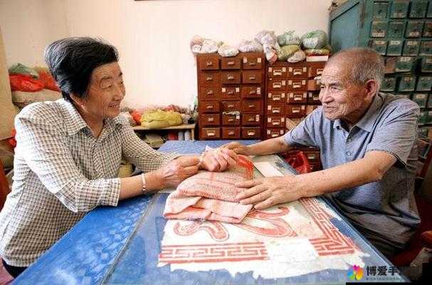 老中医用嘴排阴蝳小雨：荒唐行医背后的惊人真相