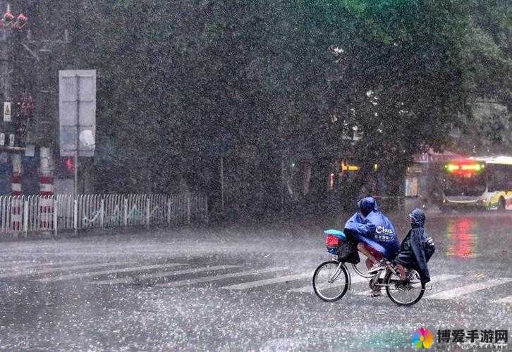 JUL532 外勤突然下大雨：恶劣天气给外勤工作带来挑战