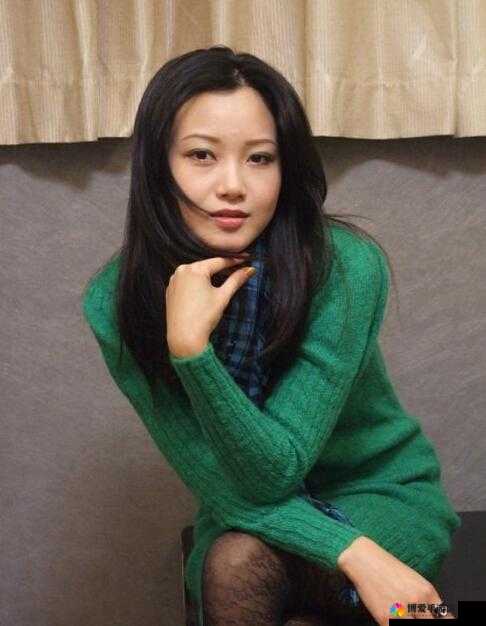 汤芳人体摄影:展现独特艺术魅力与美感