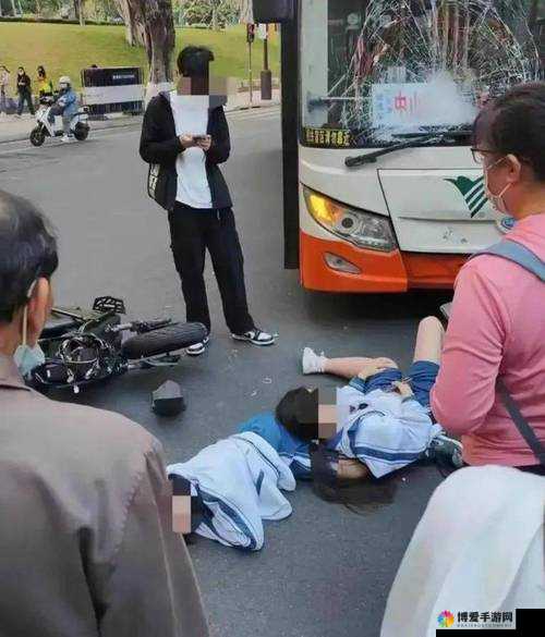 公交车被高 c 撞后续:事故原因调查及相关人员情况追踪