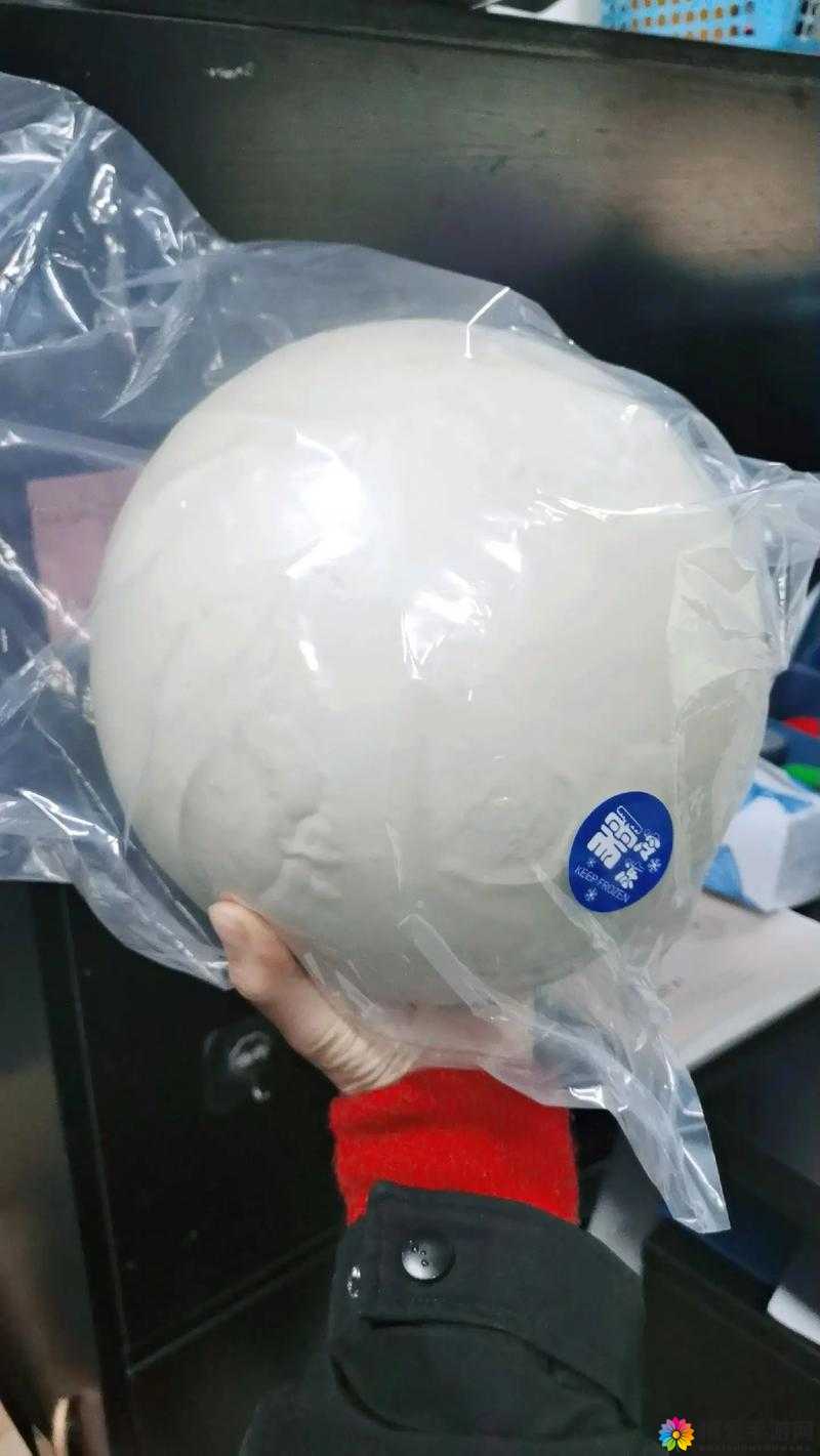 一对白花花的大馒头长期霸榜引发的热议