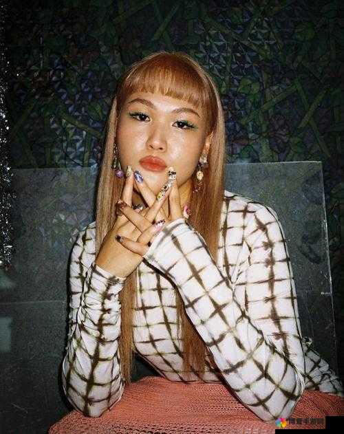 东南亚少女 rapperdiss：展现独特嘻哈风格与个性魅力
