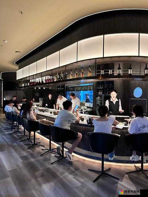 公司酒会突发状况：王总带进洗手间事件引发员工热议与反思