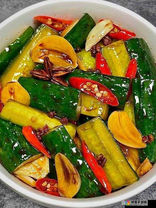尔康金锁厨房秘制黄瓜辣椒酱：家常美味，健康无添加，轻松提升餐桌风味