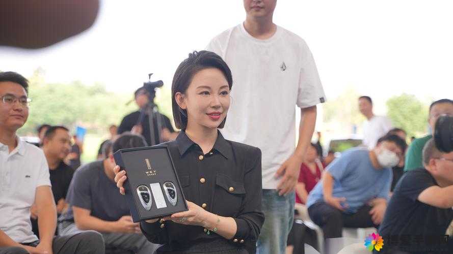 老马顾晓婷：揭秘他们的成功秘诀与背后的故事，为何成为当下热议焦点？