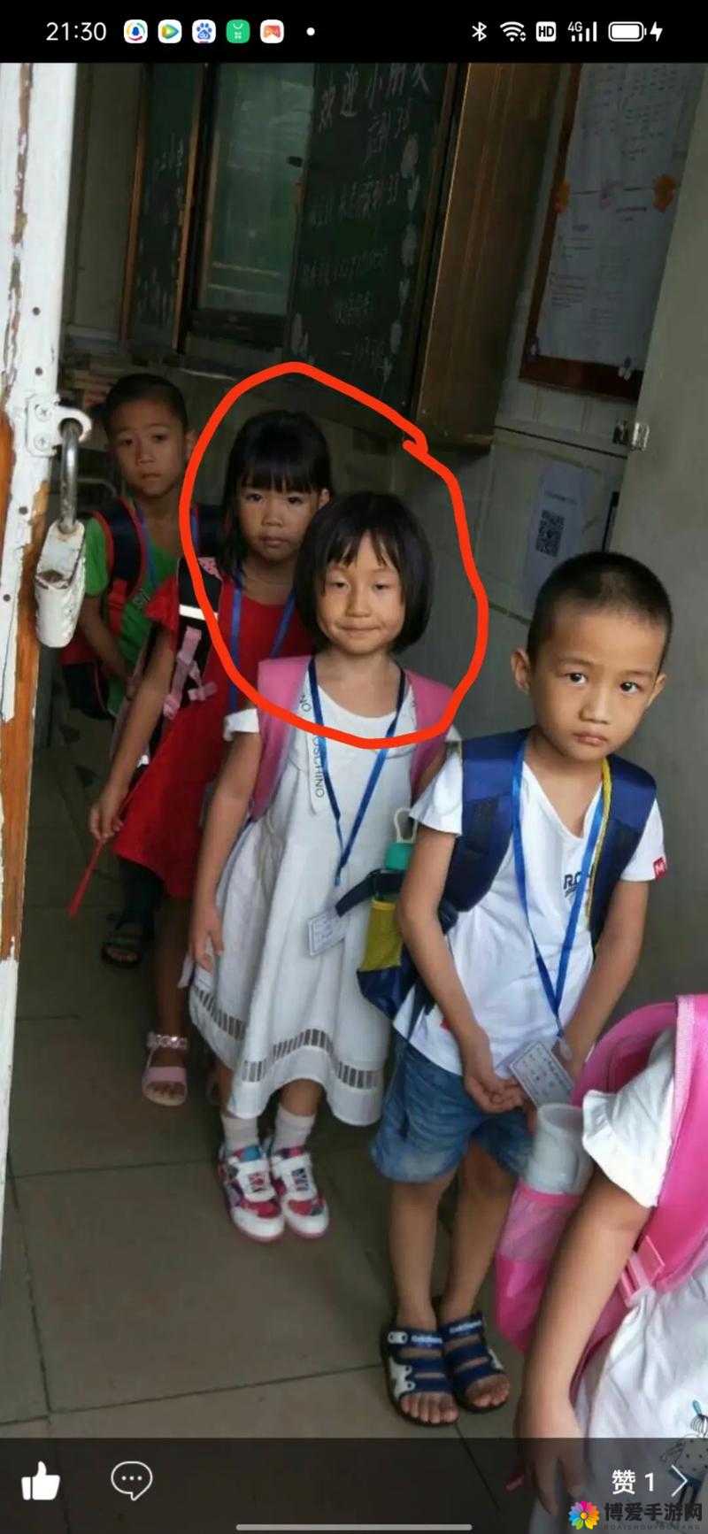 一群女同学把我玩硬了，这是怎么回事？