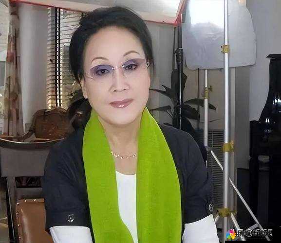 如何看待 80 岁还浪劲大的老女人？