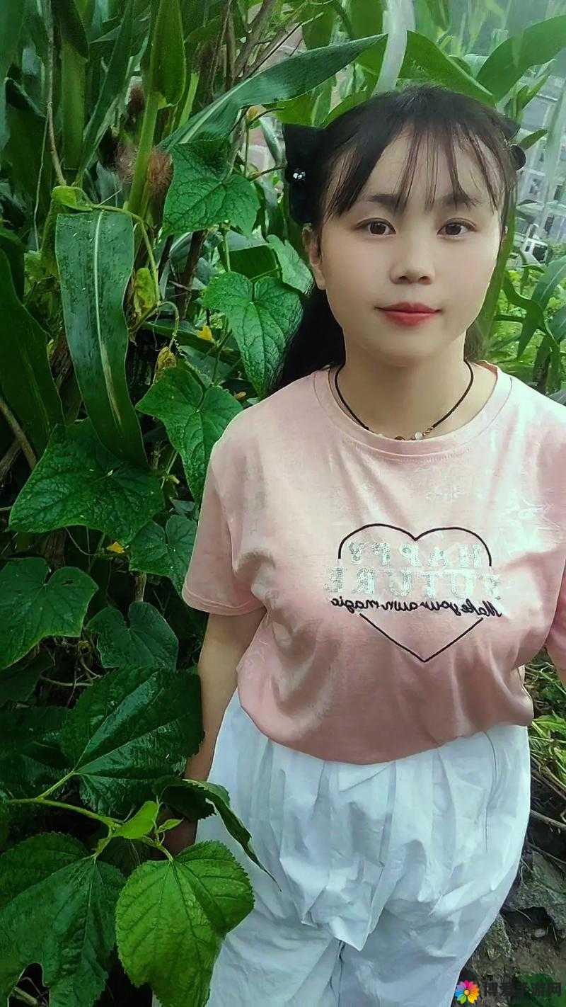 乡村少妇与年轻男子的禁忌之恋，他们能否突破世俗的眼光走到一起？
