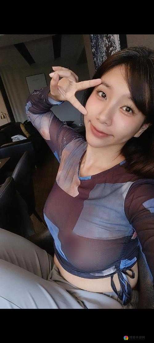 网红吴梦梦为何能引发广泛关注？她的独特魅力在哪里？快来一探究竟